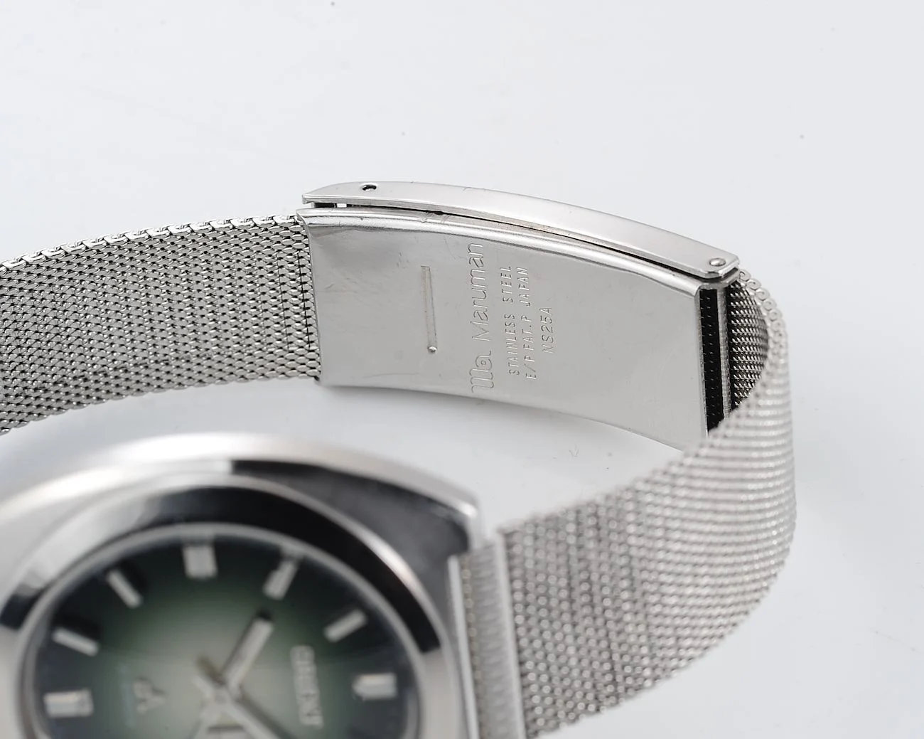 Vintage Orient Chronoace – Green Sunburst Day-Date Automatic from the Early 1970s