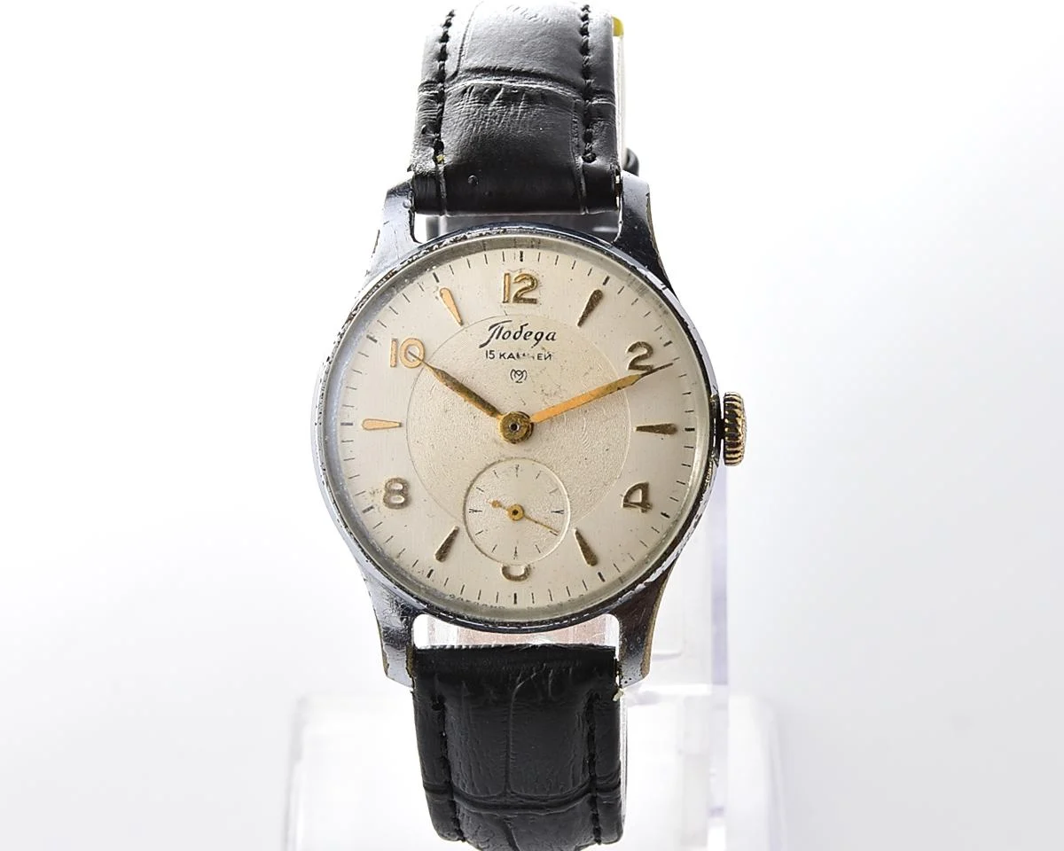 Vintage soviet mechanical Pobeda watch, 2MChZ, the 3rd quarter of 1956