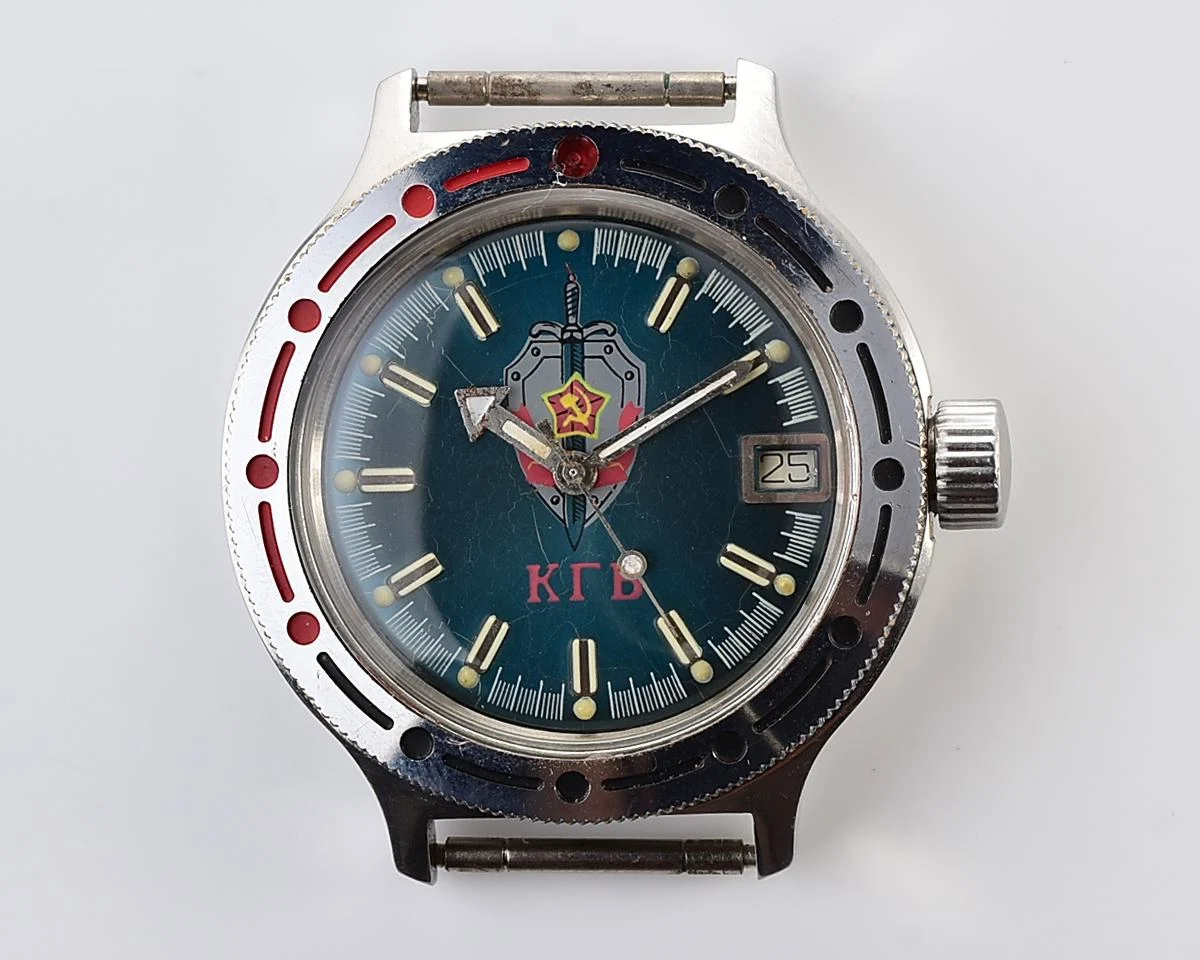 Komandirskie KGB mechanical wristwatch with automatic self winding movement