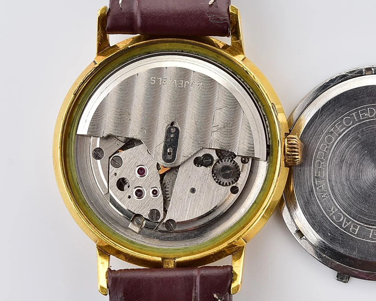 Vintage Soviet gold-plated mechanical Sekonda (Poljot De Luxe) with automatic self-winding movement