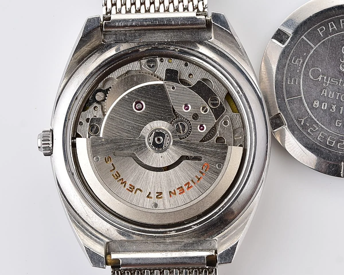 Vintage Citizen Crystal Seven Custom 27-Jewel Automatic with Matte Black & Blue Sport Dial from March 1968