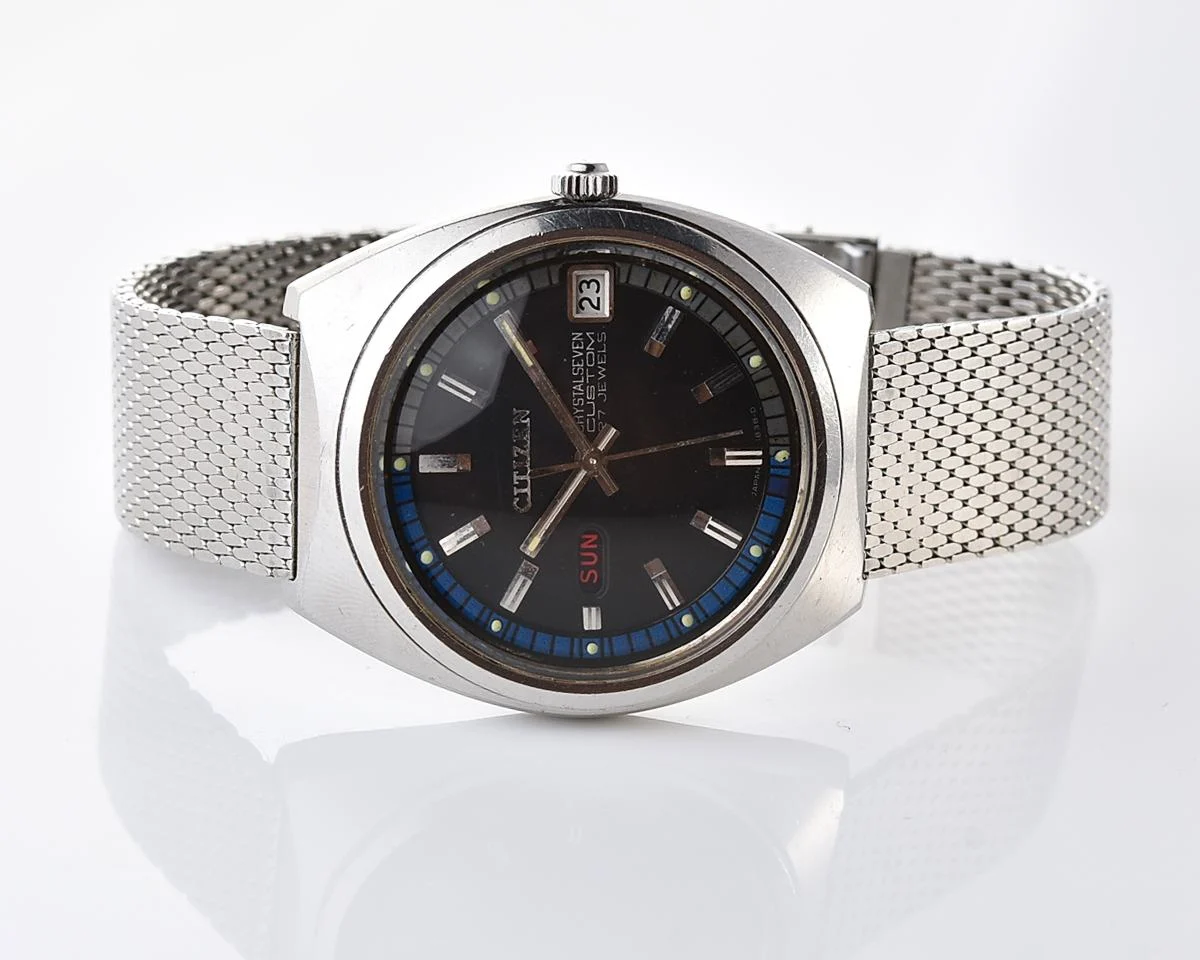 Vintage Citizen Crystal Seven Custom 27-Jewel Automatic with Matte Black & Blue Sport Dial from March 1968