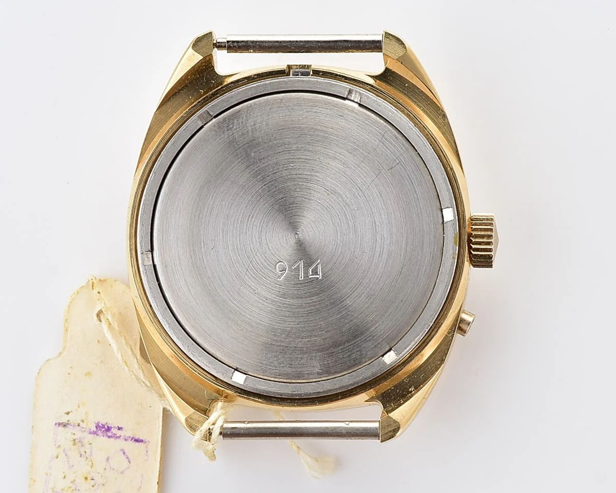 TIME CAPSULE: Large Soviet gold-plated mechanical watch Slava – New Old Stock (NOS)!