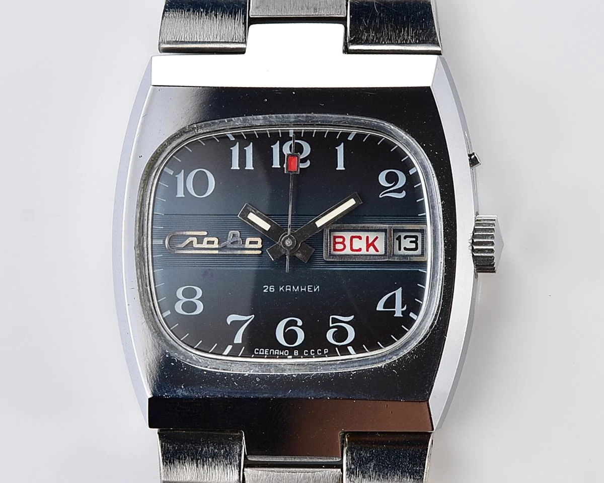 TIME CAPSULE: Slava-tank Soviet mechanical vintage watch – automatic self winding movement!