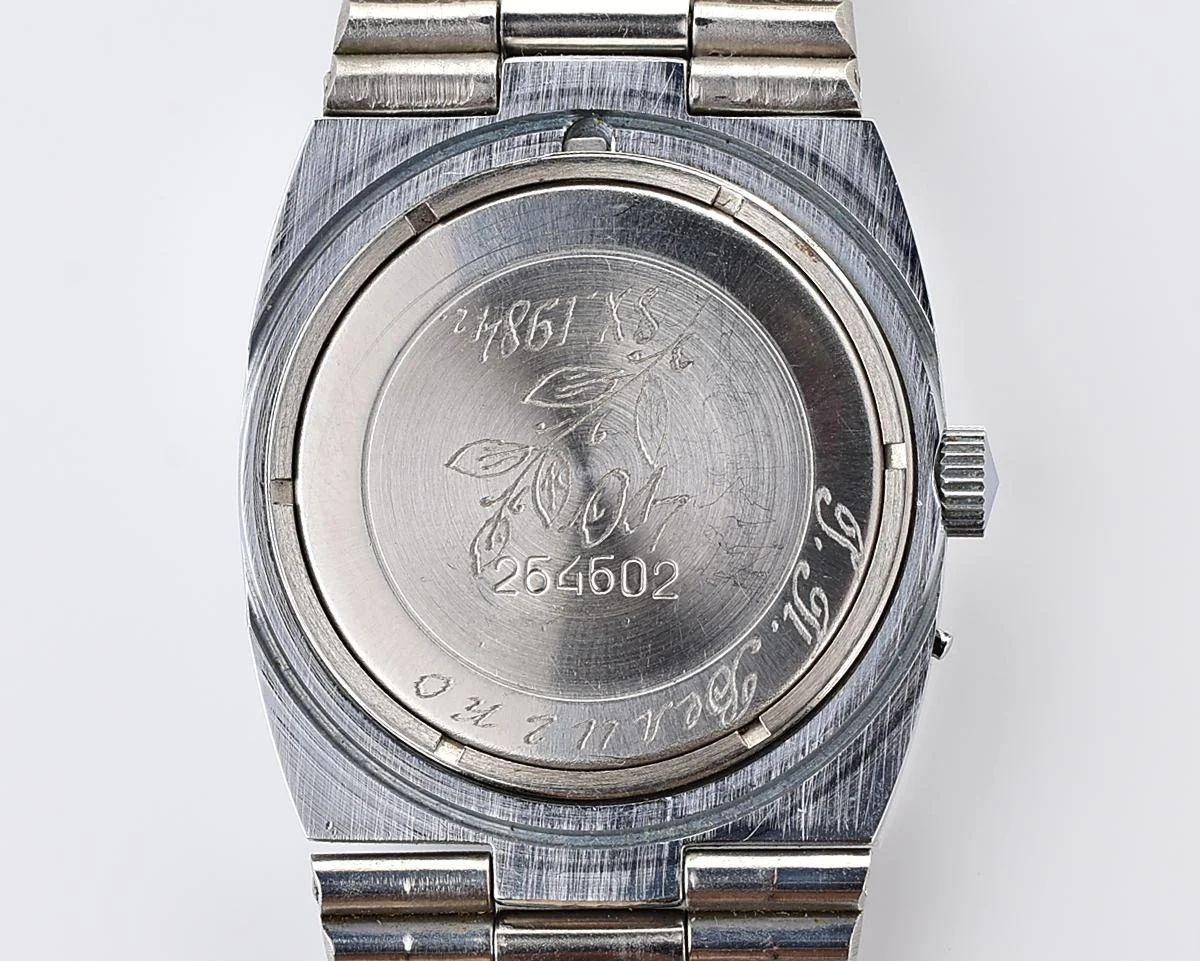 TIME CAPSULE: Slava-tank Soviet mechanical vintage watch – automatic self winding movement!