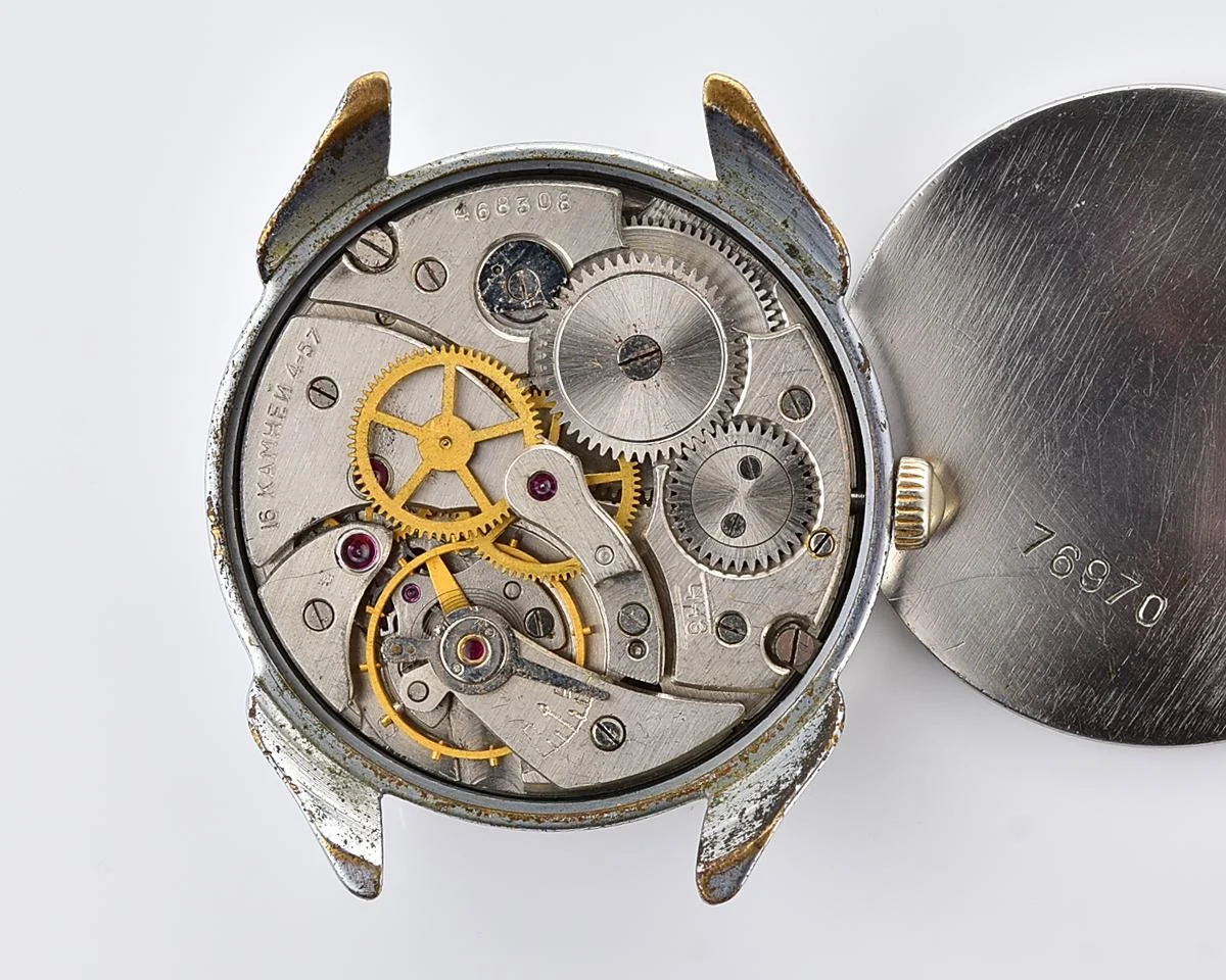 Vintage Soviet Ural mechanical watch(16 jewels variant), from the 4th quarter 1957