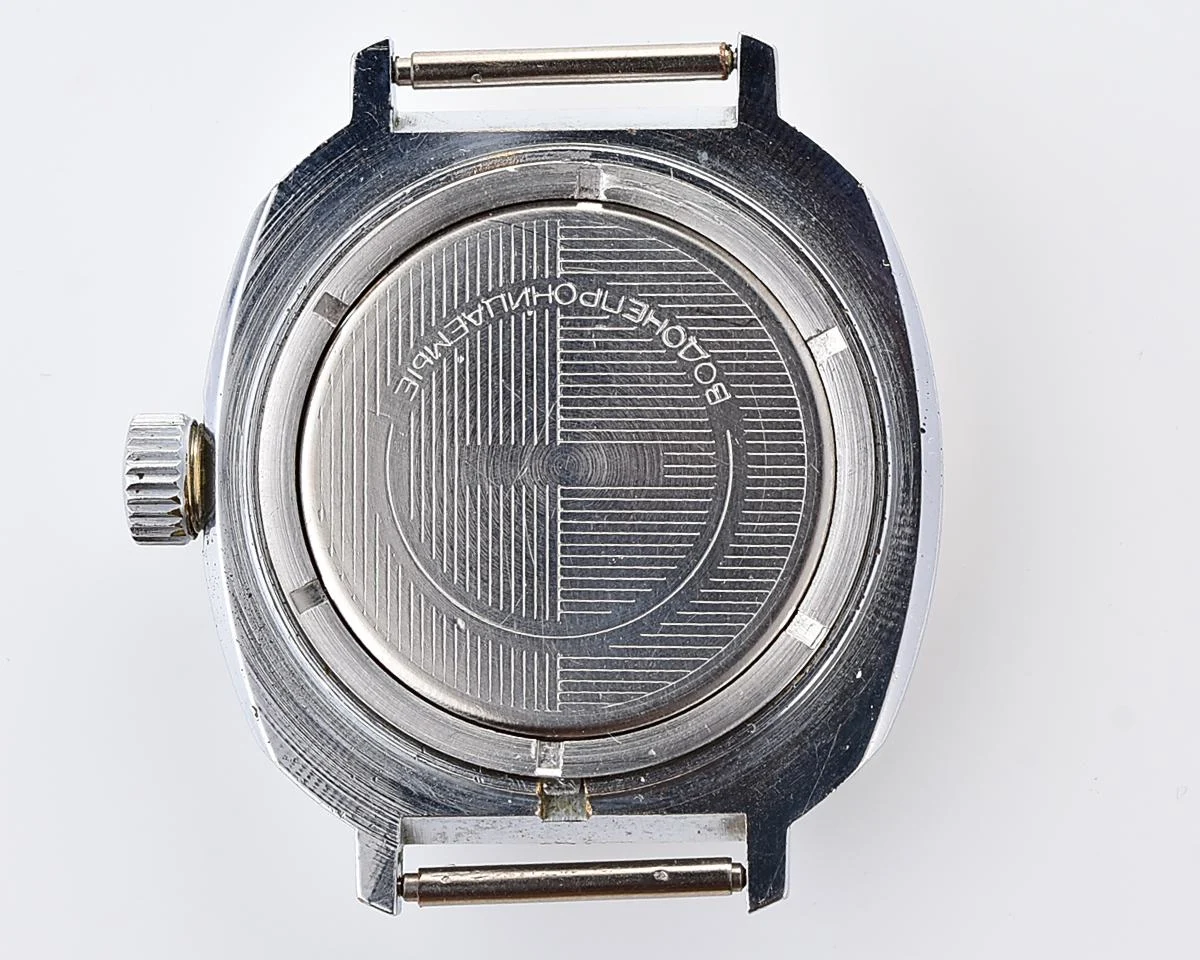 TIME CAPSULE: Vostok Komandirskie mechanical watch – New Old Stock (NOS)!