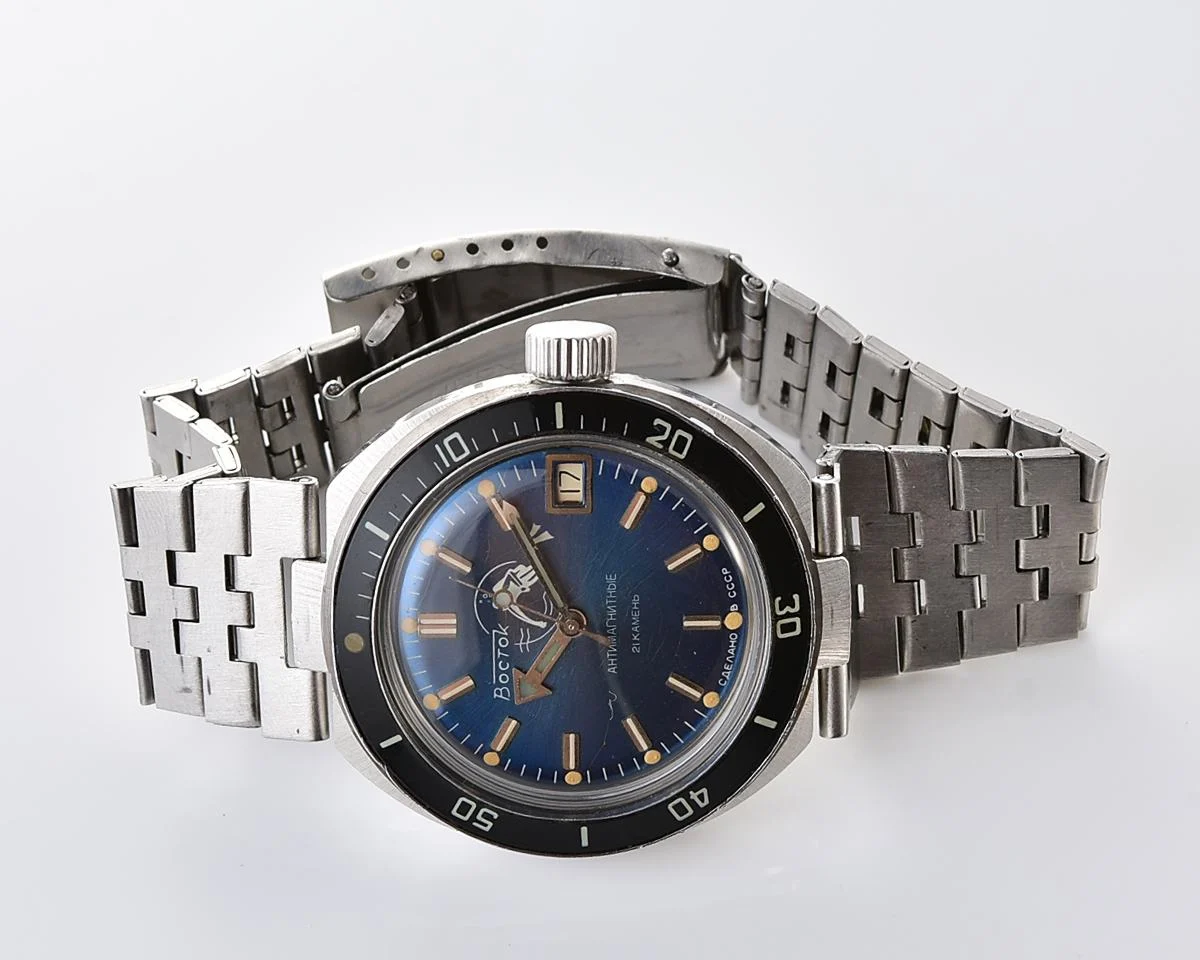 Vostok Amphibia Diver wristwatch (Scuba Dude), with vintage stainless steel bracelet