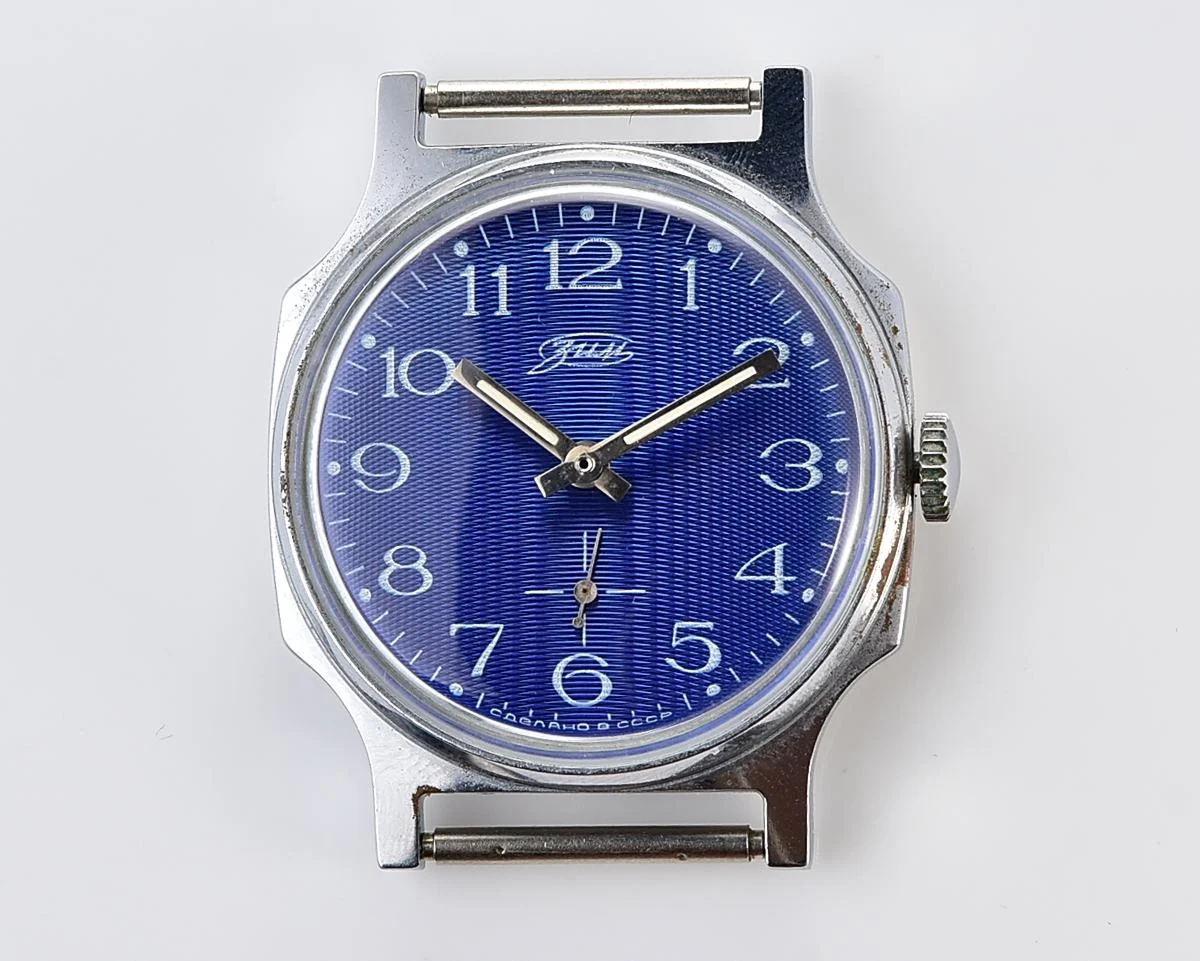 TIME CAPSULE: Soviet mechanical ZiM watch in box with documents!