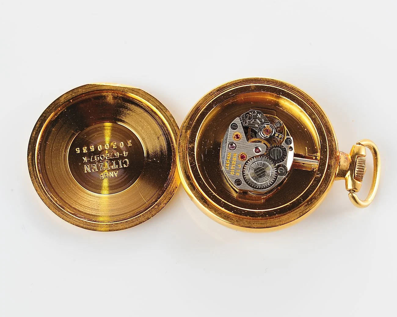Vintage Citizen Pendant Watch – Gold-Plated Champagne Dial, 21-Jewel Manual from the 1970s