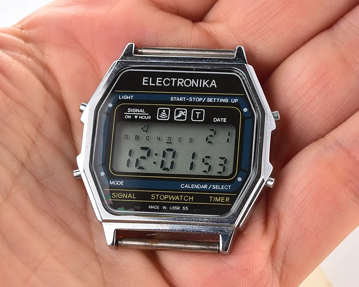 Digital vintage USSR wristwatch Electronika 55 - alarm chronograph