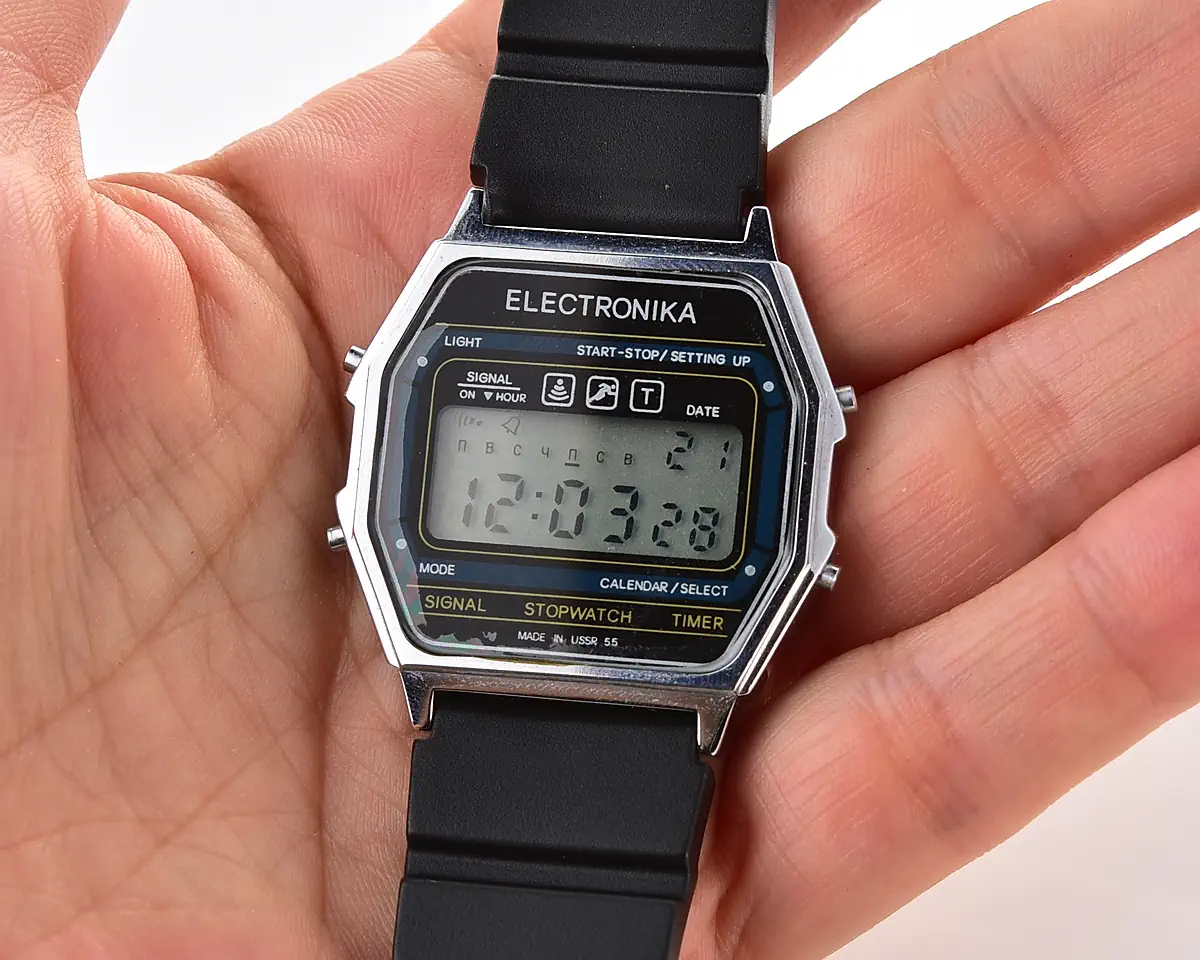 Digital vintage USSR wristwatch Electronika 55 - alarm chronograph