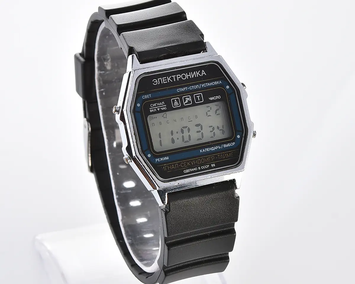Digital vintage USSR wristwatch Electronika 55 - alarm chronograph