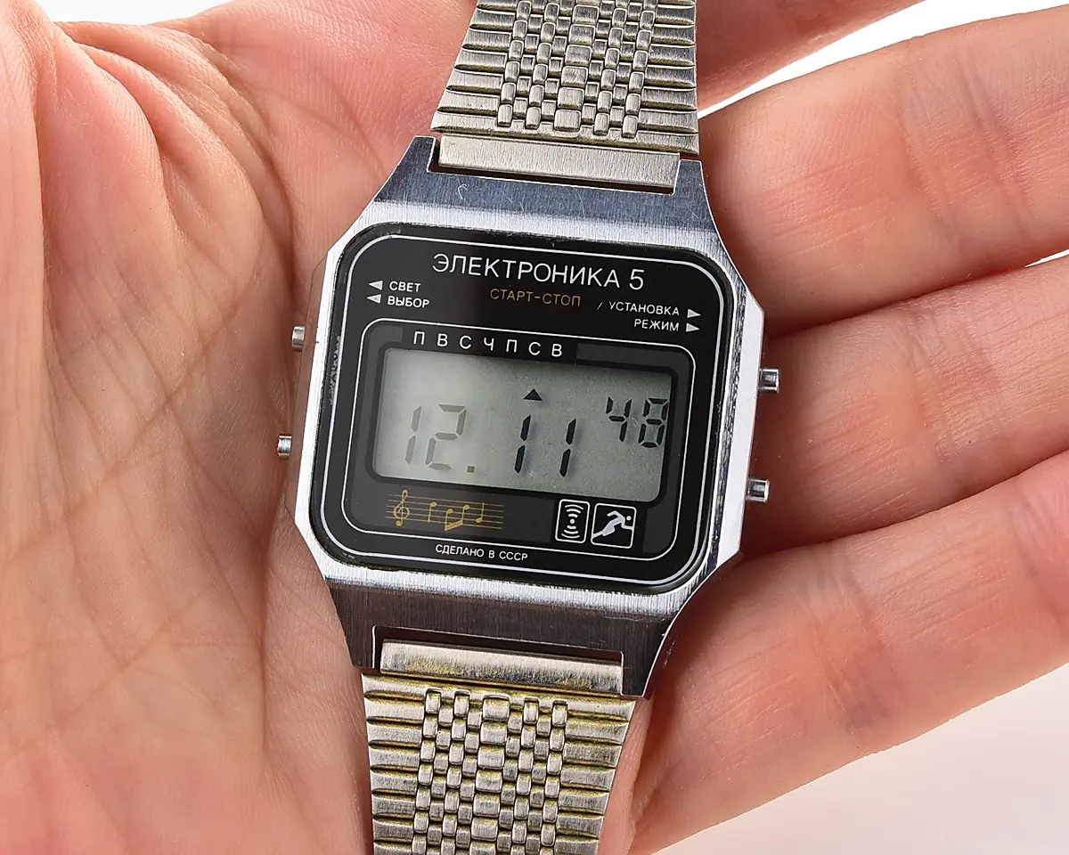 Elektronika-19922_KOM_3035