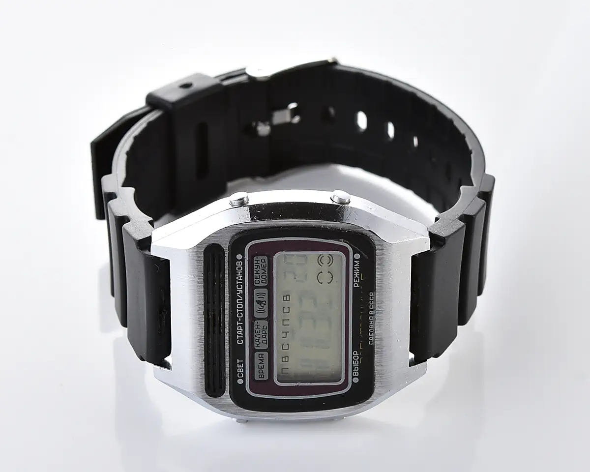Vintage Soviet USSR digital watch Electronika 5