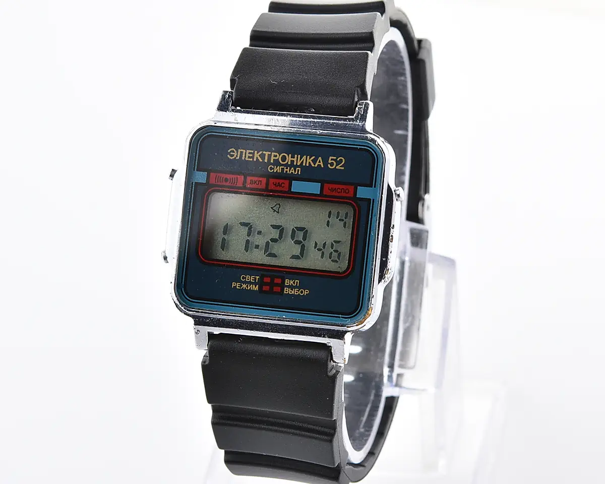 Digital vintage watch Electronika-52 Signal with silicon strap