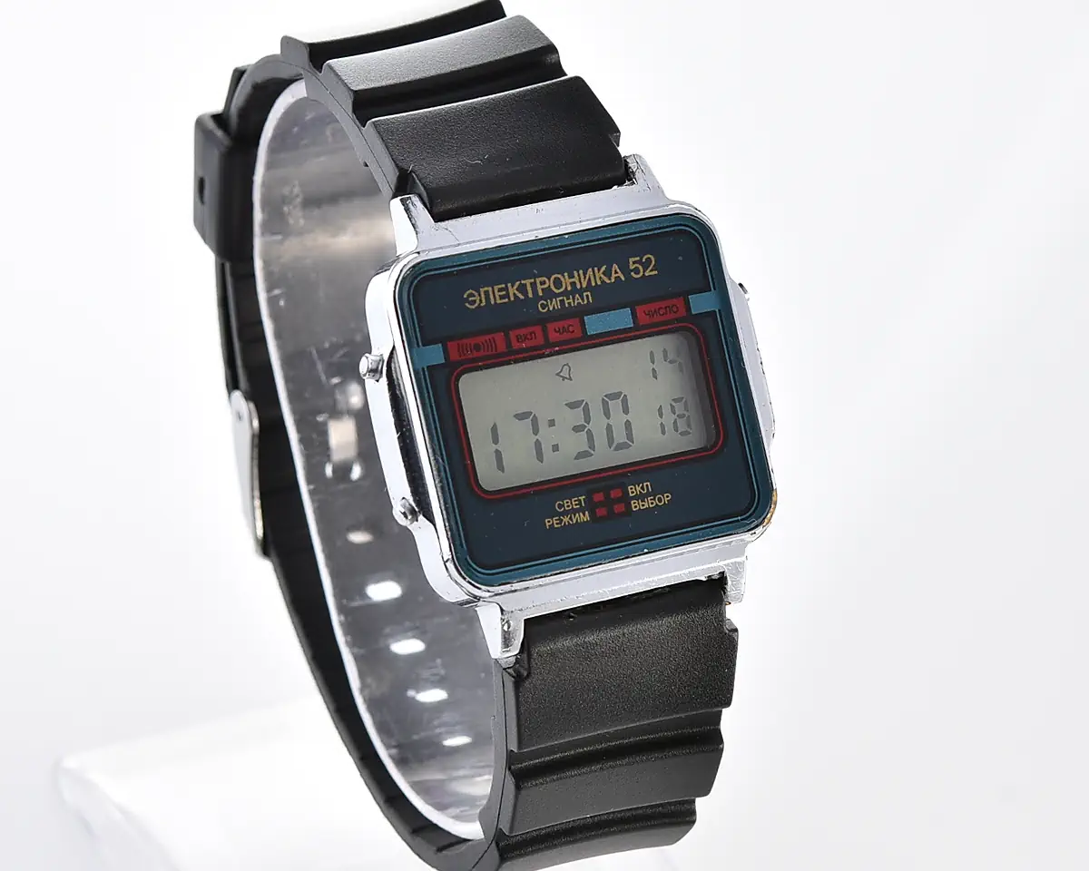 Digital vintage watch Electronika-52 Signal with silicon strap