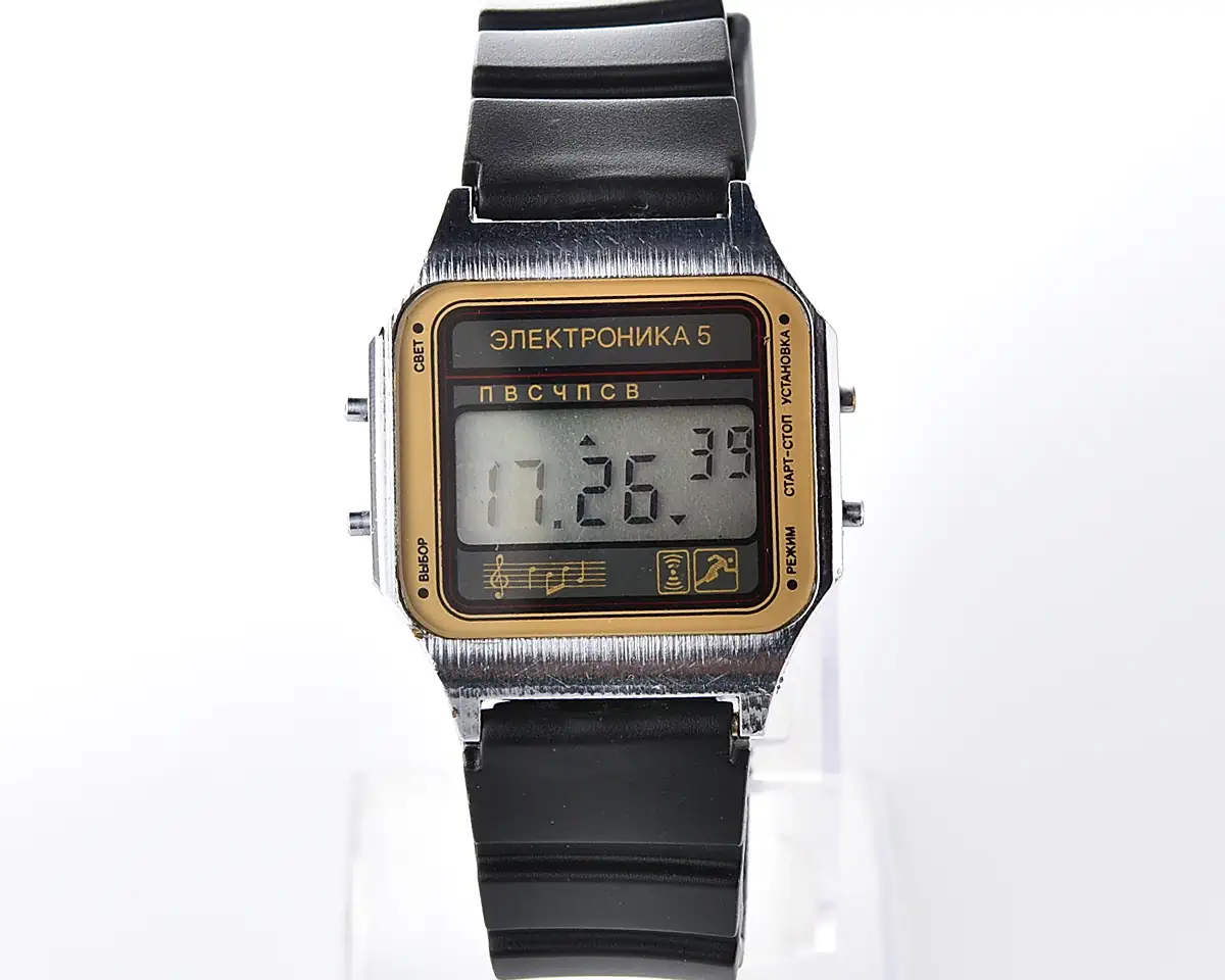 Excellent digital vintage wristwatch Electronika-5 - with two melodies + intermittent signal