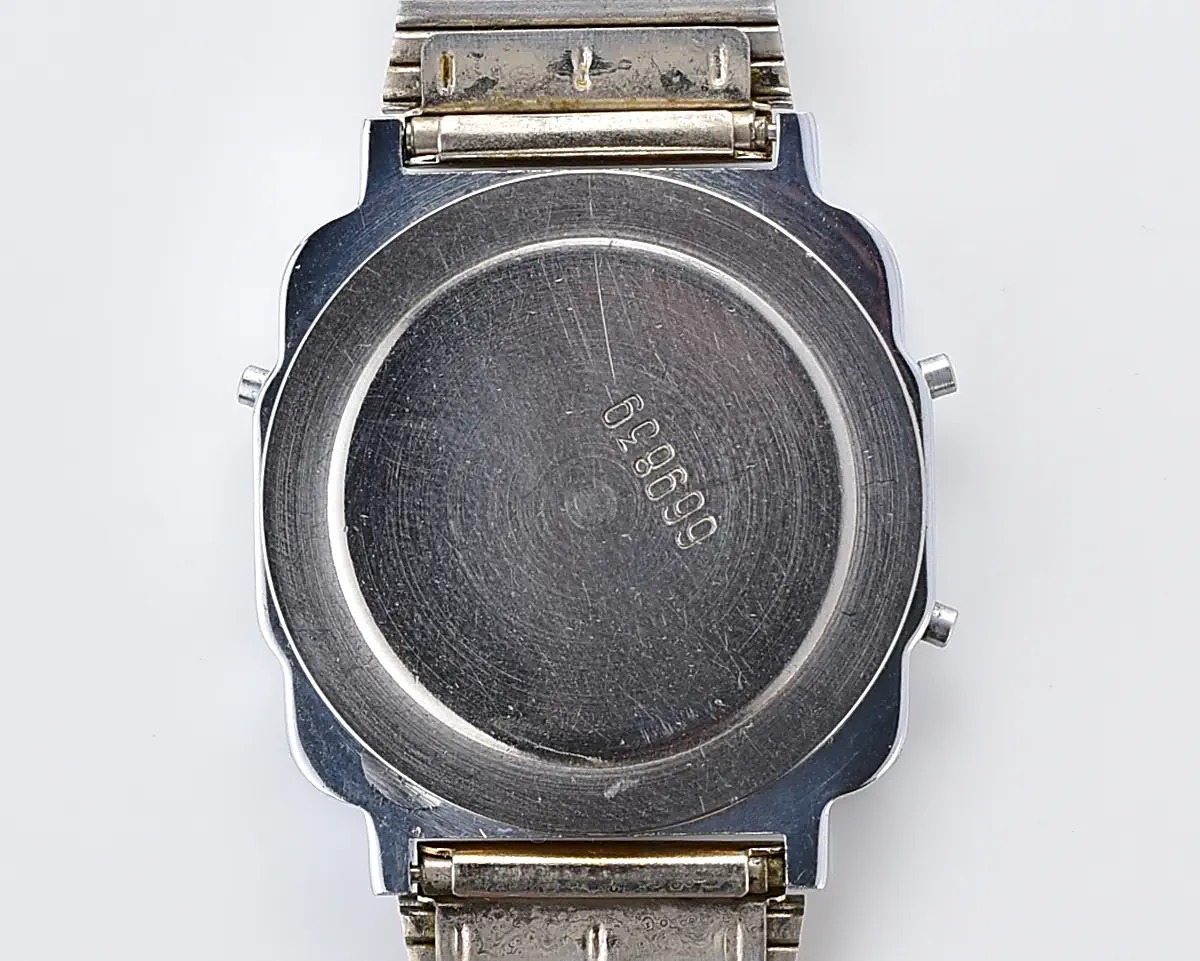 Digital vintage watch Electronika-52 Signal with vintage stainless steel bracelet
