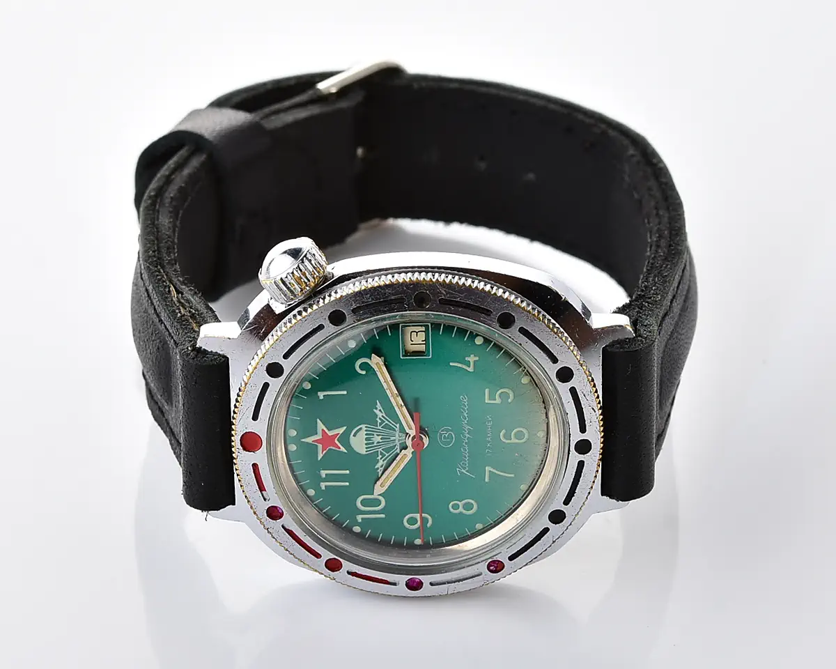 Vostok Komandirskie paratroopers mechanical wristwatch for airborn troops
