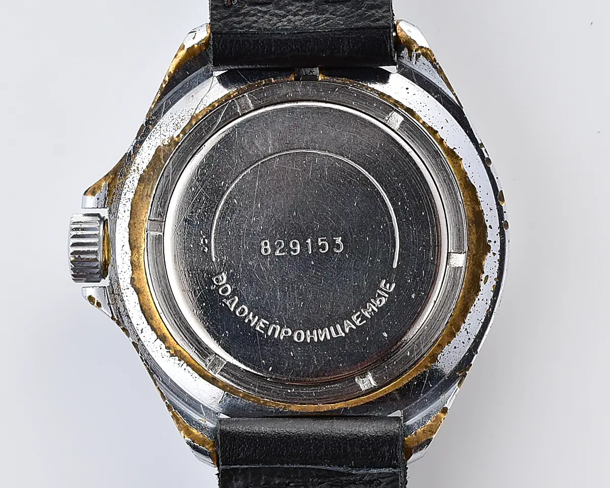 Vostok mechanical watch – Komandirskie Submarine!