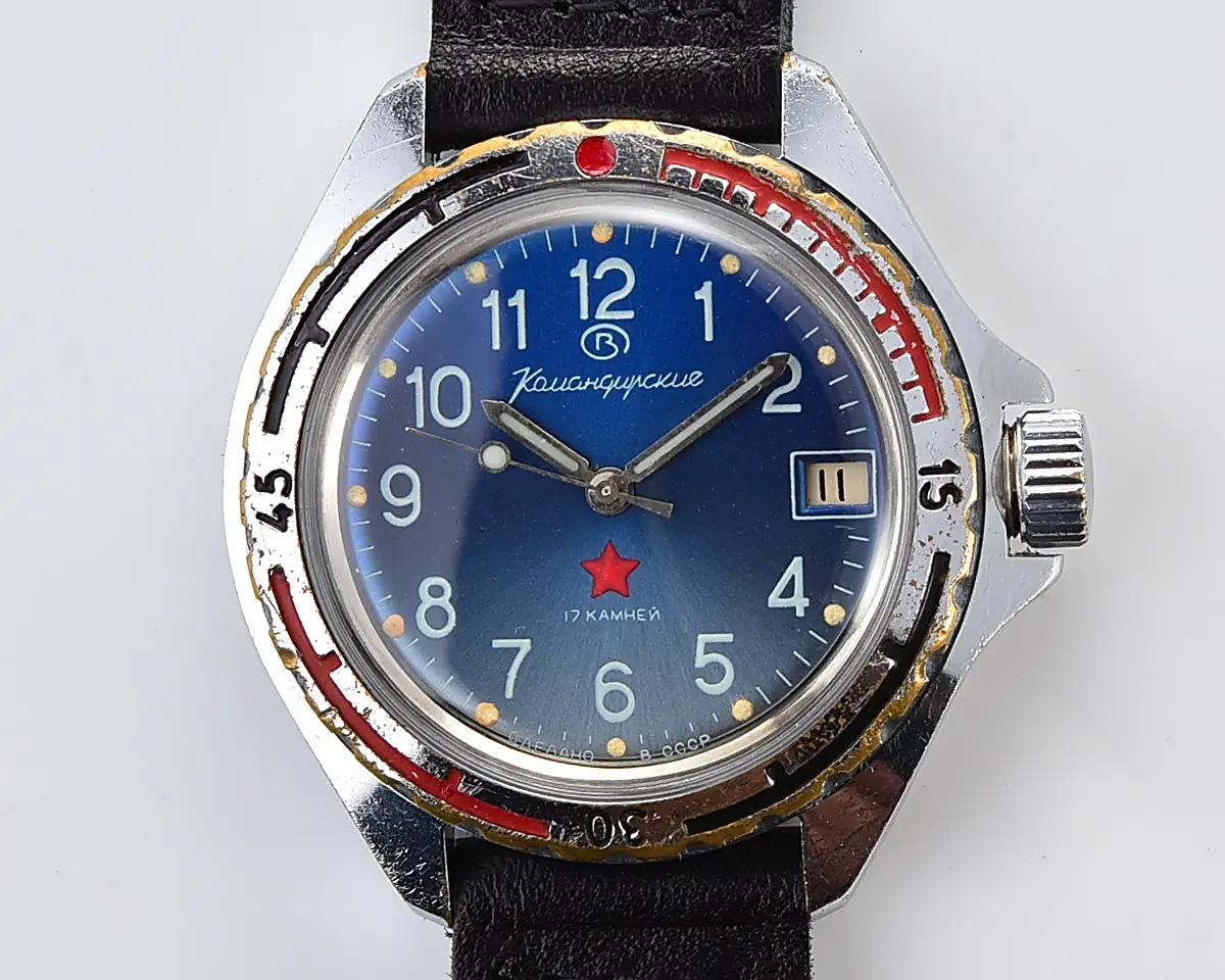 Soviet Vostok Komandirskie mechanical watch with date – blue dial, red star - Image 8