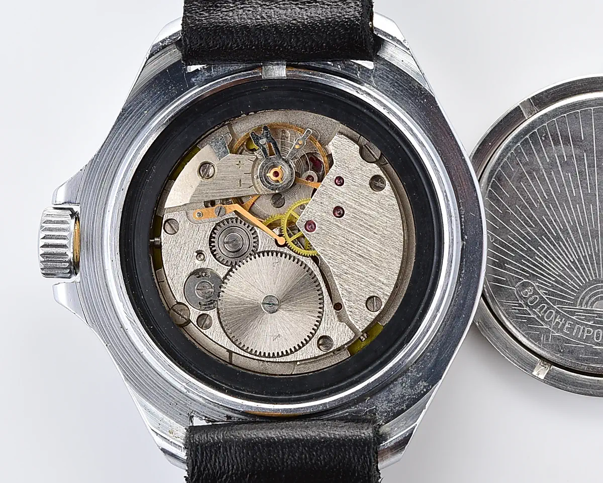 Vostok Komandirskie paratroopers mechanical wristwatch for airborn troops - Image 12