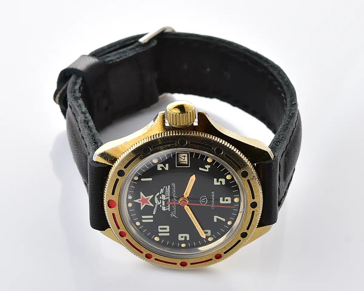 Soviet Vostok Komandirskie mechanical watch - Komandirskie Tank! - Image 5