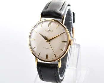 Vintage Pallas Gold-Plated Swiss 17 Jewels Dress Watch from the 1950s