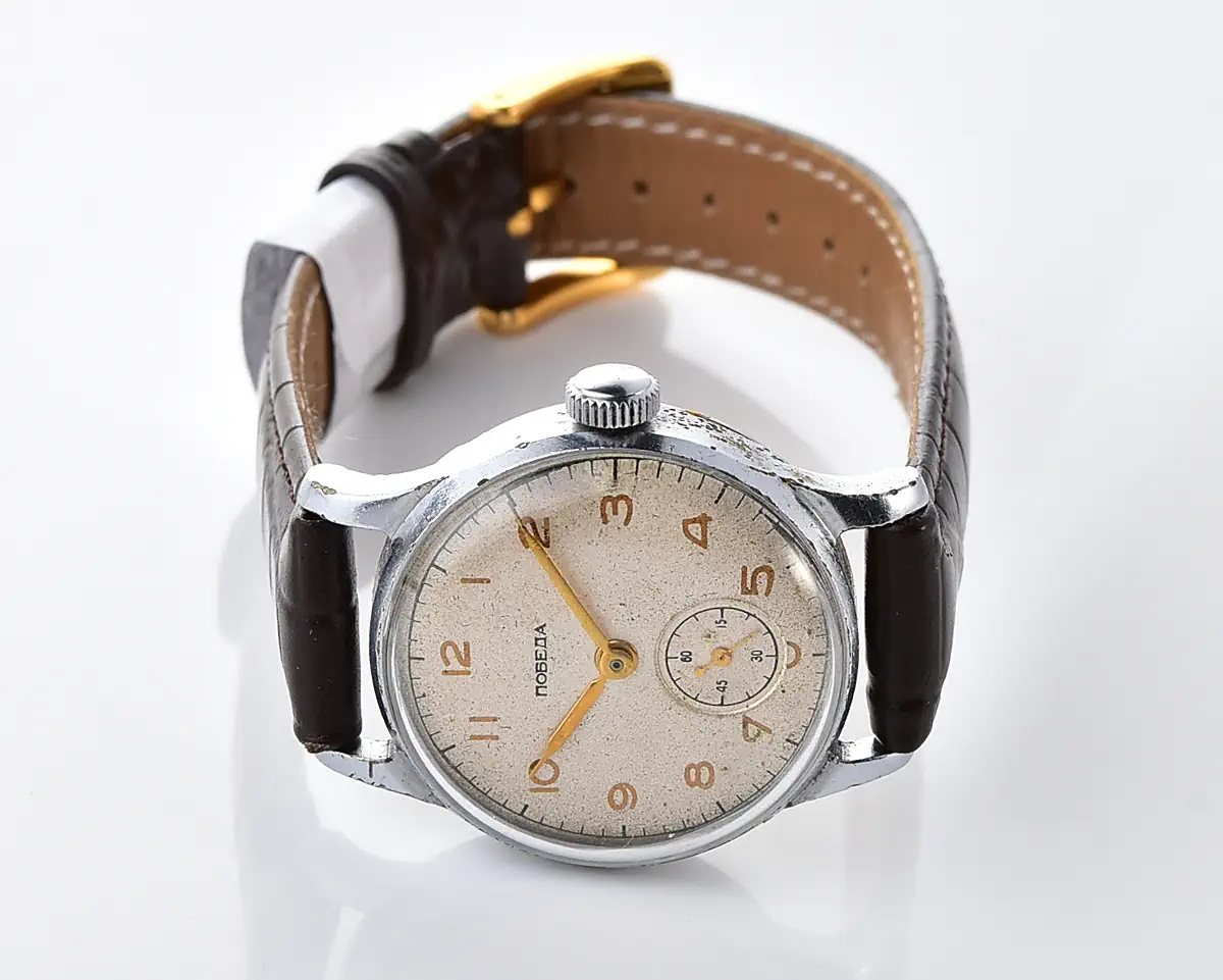 Soviet Pobeda "34-K" in uncommon hermetic case - the actual first watch in space!