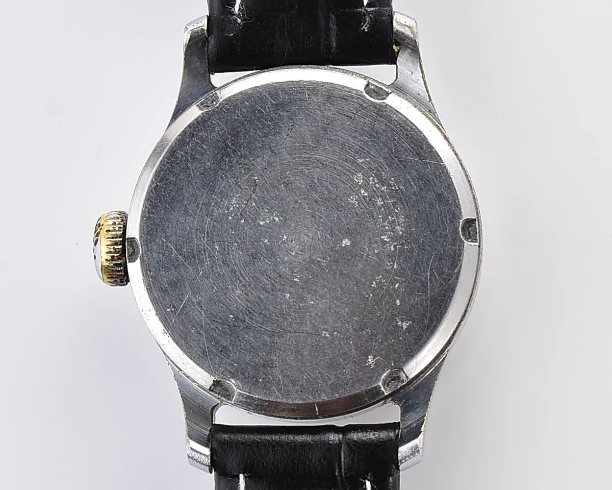 Soviet Pobeda "34-K" in uncommon hermetic case - the actual first watch in space!