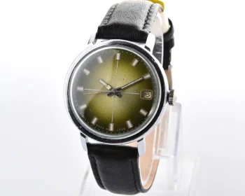 Soviet Poljot mechanical wristwatch with automatic self-winding movement