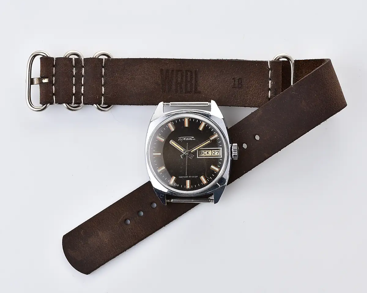 Vintage Soviet Raketa Day-Date - Brown Gradient Dial, Russian Day, Cal. 2628.H - Image 5