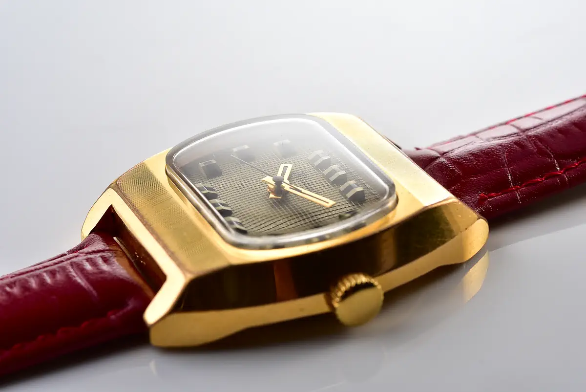 Vintage Soviet Raketa gold-plated mechanical wristwatch