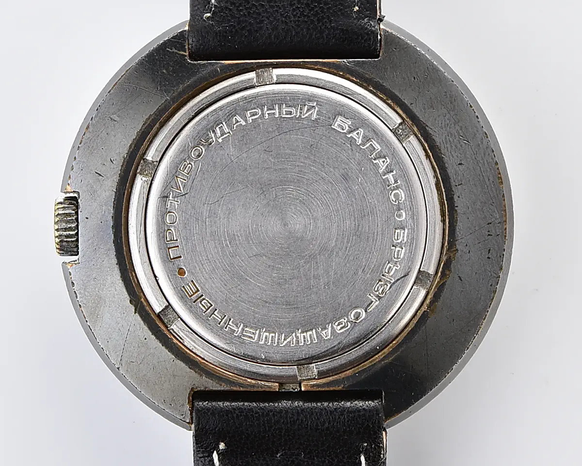 Vintage Soviet Raketa mechanical watch with day / date calendar, silver dial - Image 10
