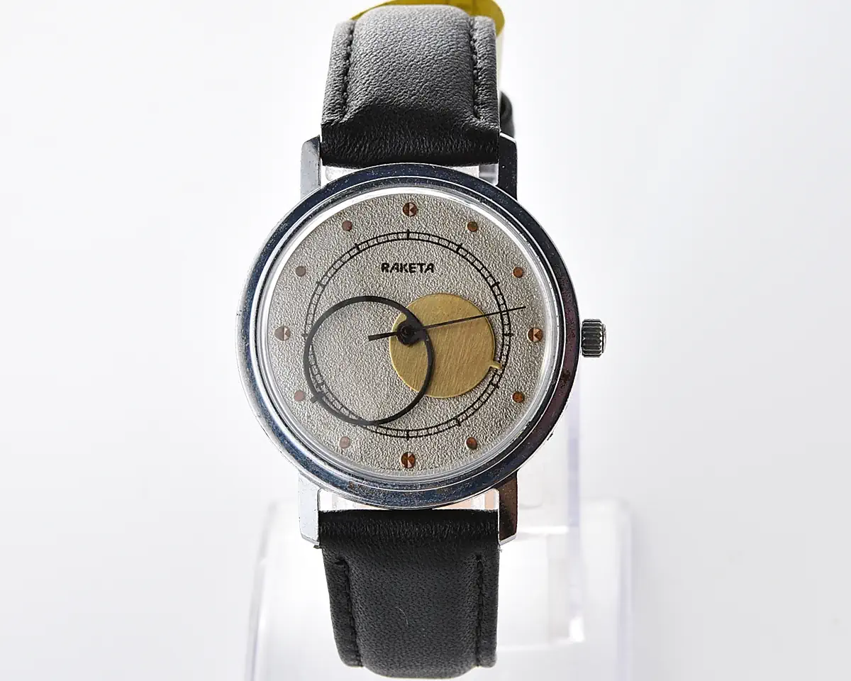 Vintage Soviet Raketa Copernicus mechanical wristwatch - Image 2