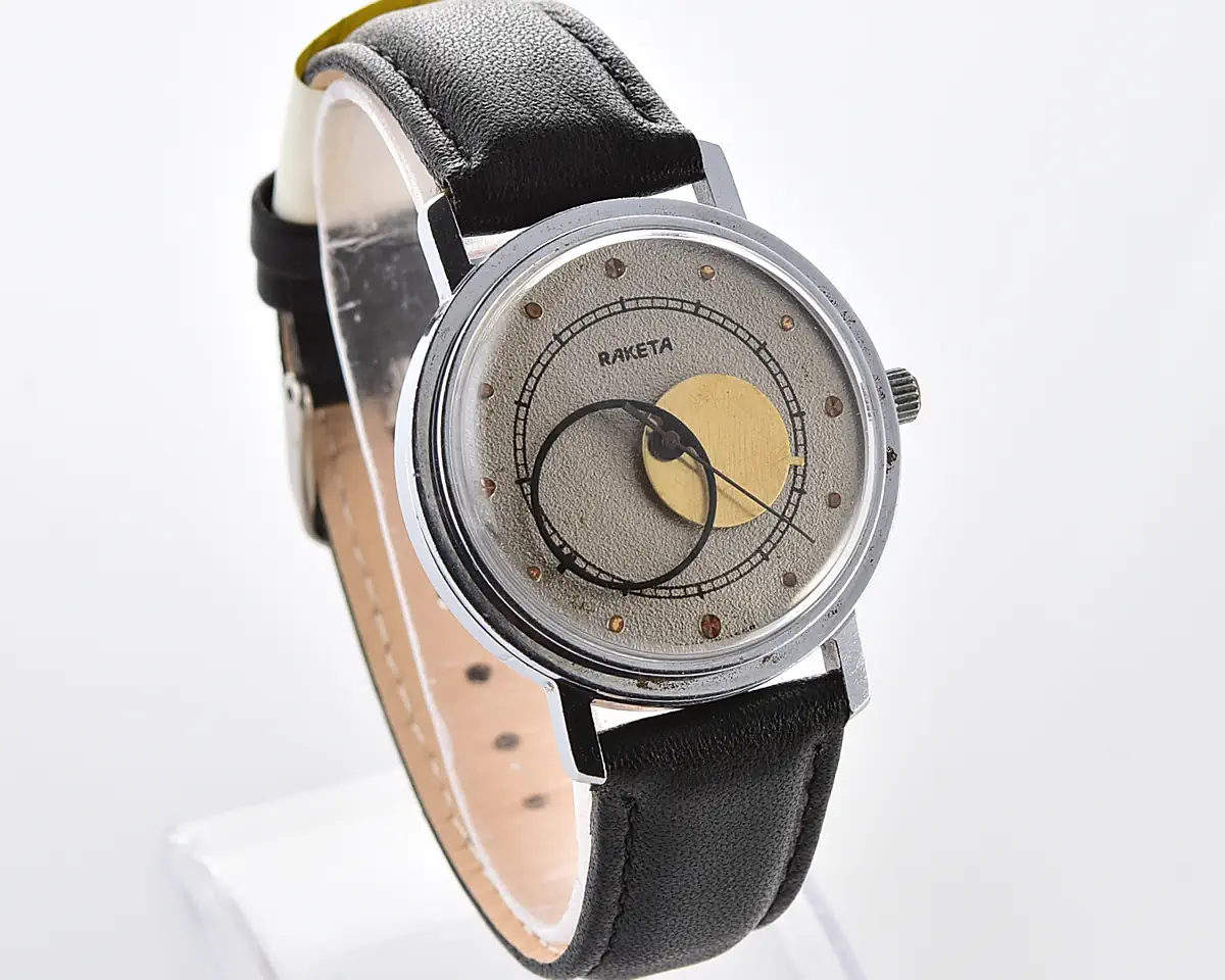 Vintage Soviet Raketa Copernicus mechanical wristwatch - Image 3