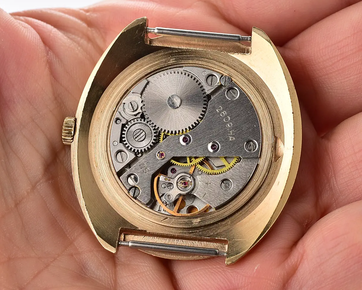 TIME CAPSULE: Soviet vintage gold-plated mechanical watch Raketa “big zero”, New Old Stock (NOS)!