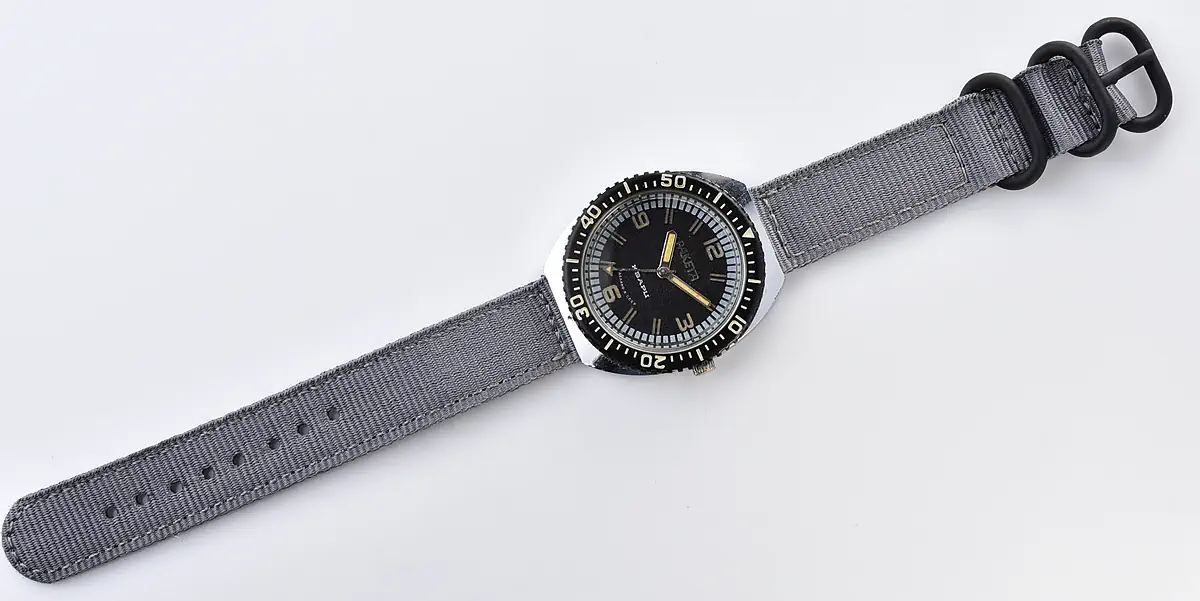 Raketa-19920_KOM_4730