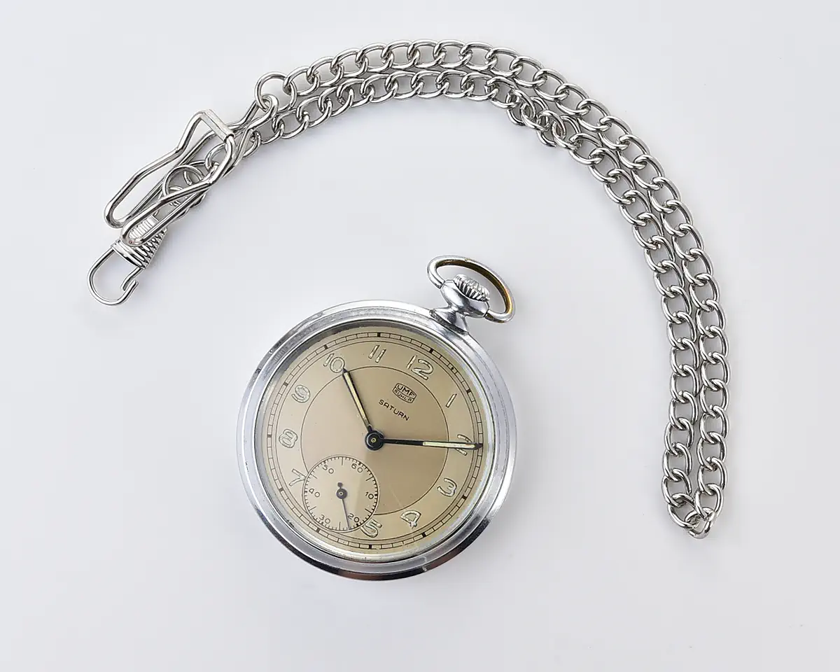 Vintage UMF Ruhla Saturn Pocket Watch – Two-Tone Dial with Chain from the 1950s