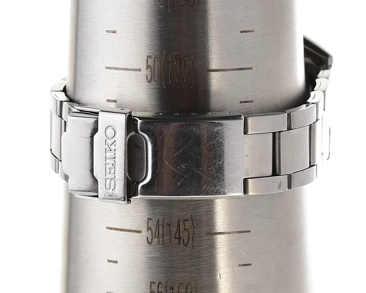 Vintage Seiko SKX023 Diver-Style Automatic – Black Dial Day-Date from August 2003