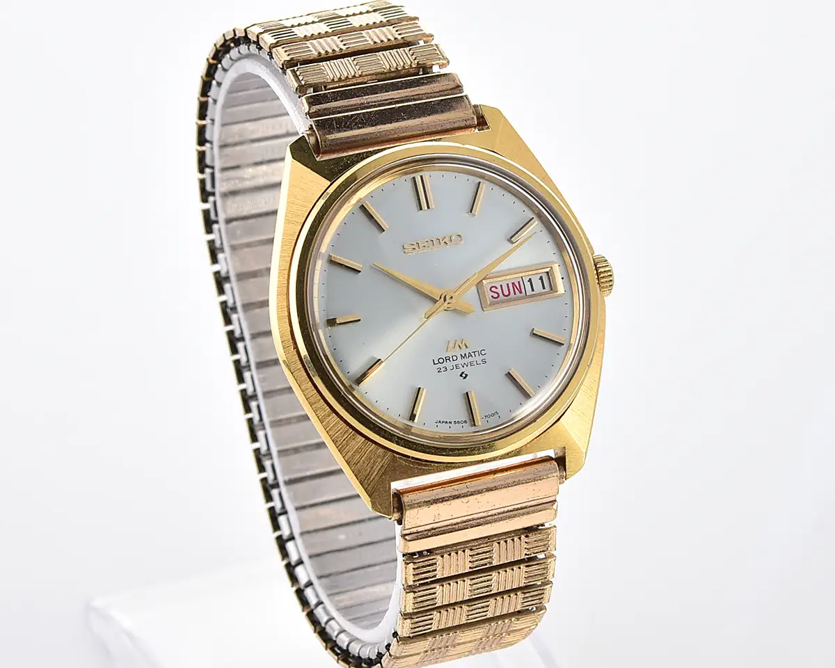 Vintage Seiko Lord Matic – Japanese National Railways Award Watch with Silver Sunburst Day-Date