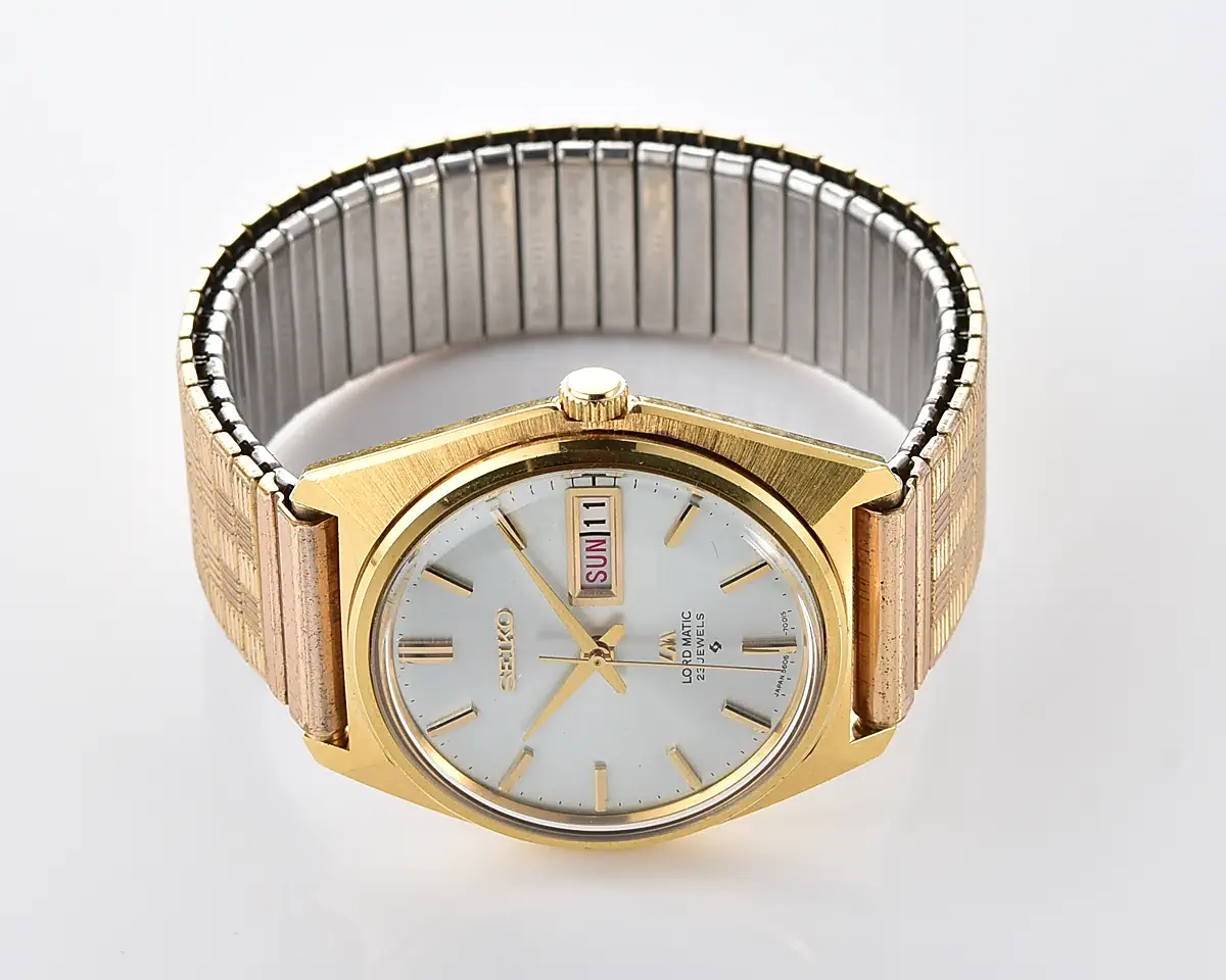Vintage Seiko Lord Matic – Japanese National Railways Award Watch with Silver Sunburst Day-Date