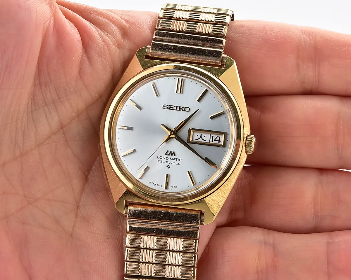 Vintage Seiko Lord Matic – Japanese National Railways Award Watch with Silver Sunburst Day-Date