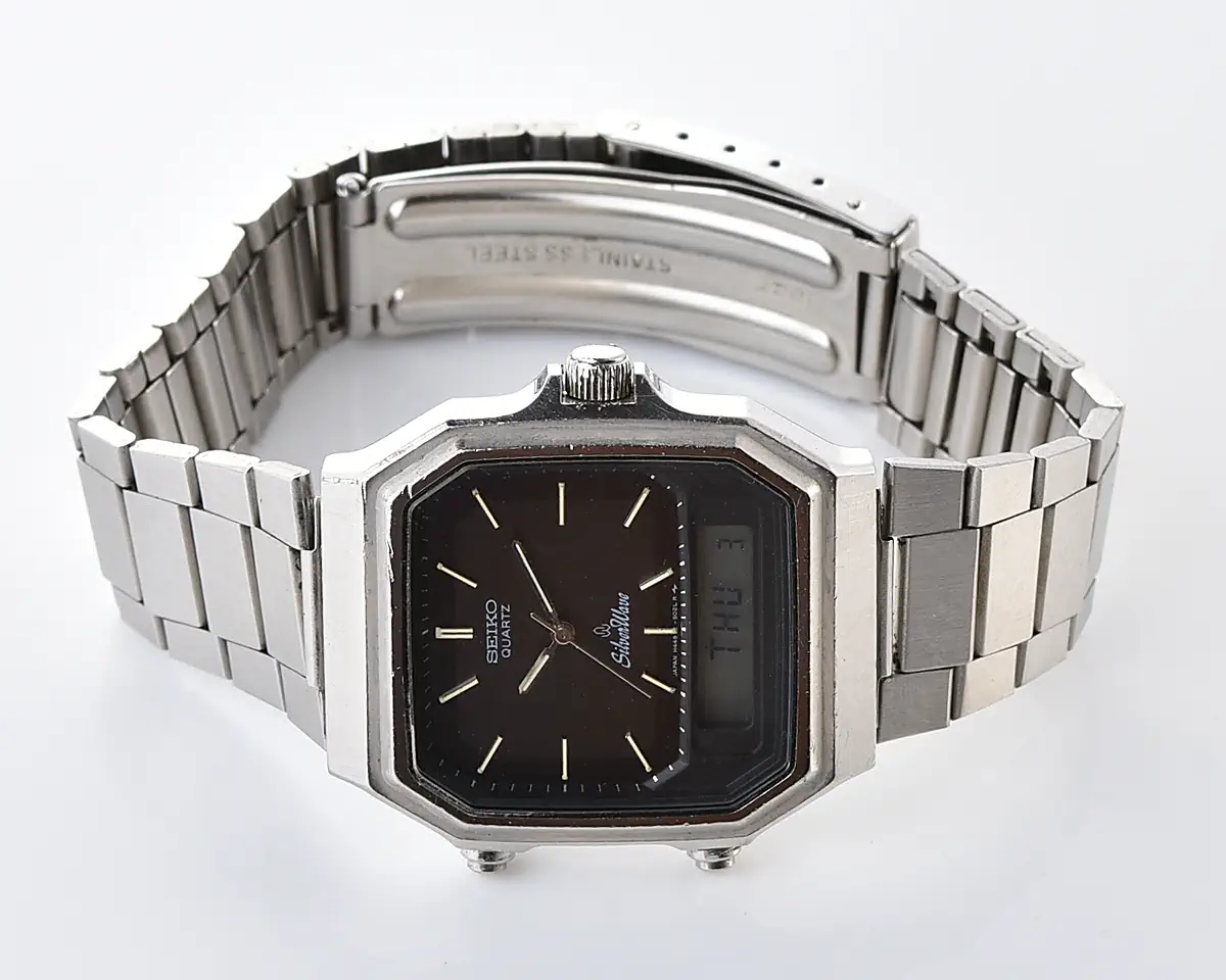 Vintage Seiko SilverWave – Ana-Digi Alarm Chronograph from February 1983