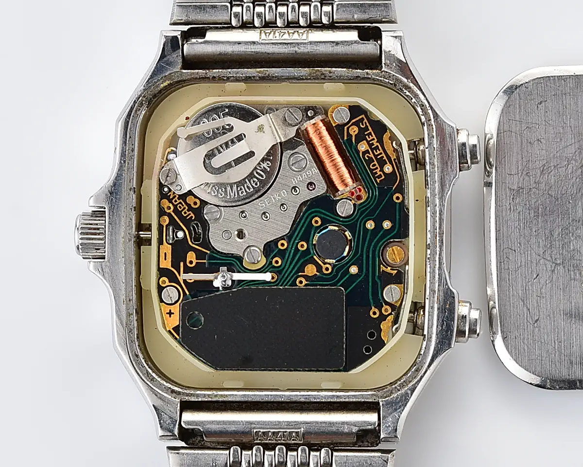 Vintage Seiko SilverWave – Silver Dial Ana-Digi Alarm Chronograph from November 1984
