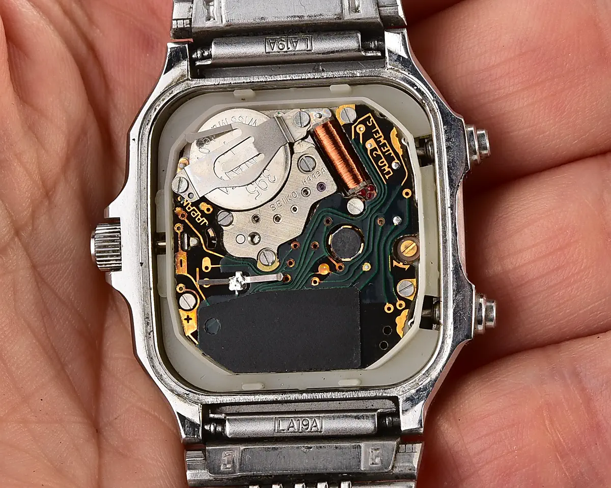 Vintage Seiko SilverWave – Charcoal Dial Ana-Digi Alarm Chronograph from December 1983