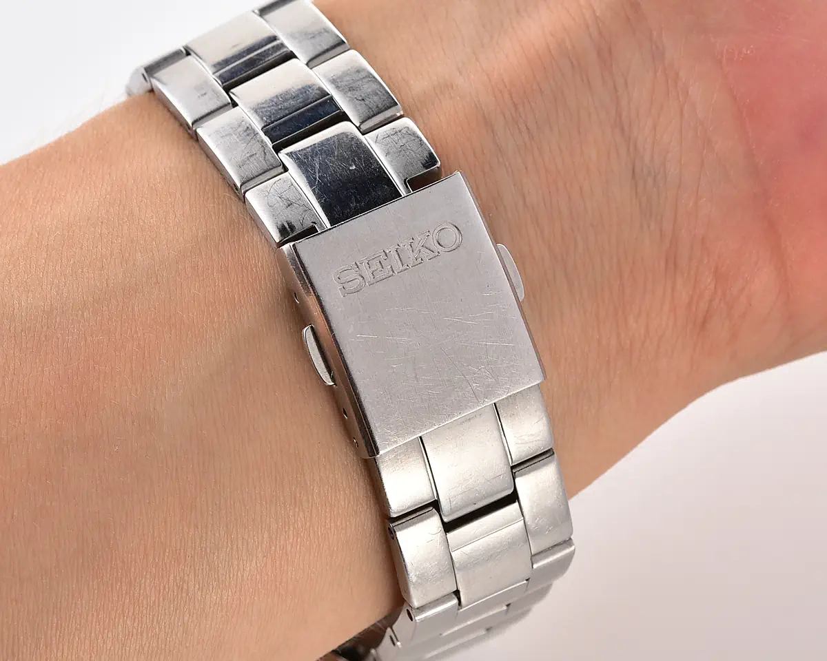 Vintage Seiko Perpetual Calendar 100M – Black Dial Quartz from November 2002