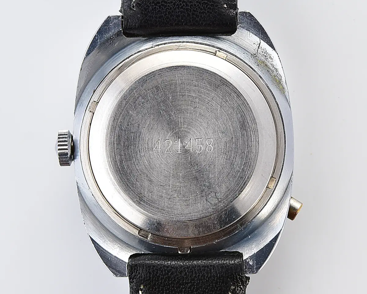 Soviet mechanical Sekonda with automatic self-winding movement