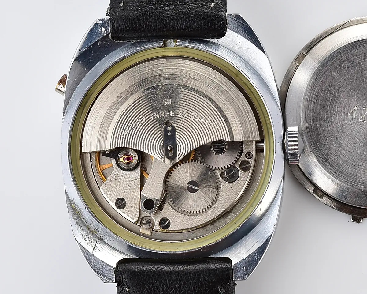 Soviet mechanical Sekonda with automatic self-winding movement